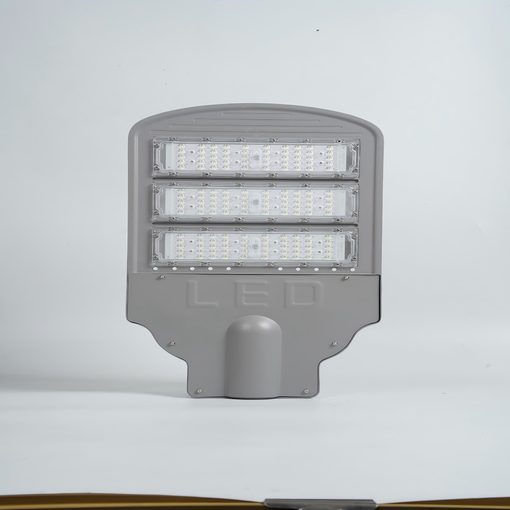 XL-GR-10M Solar Street Lights (3)